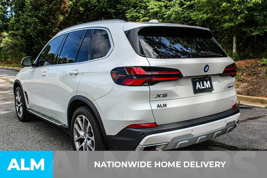 Used 2024 BMW X5 sDrive40i RWD image 4