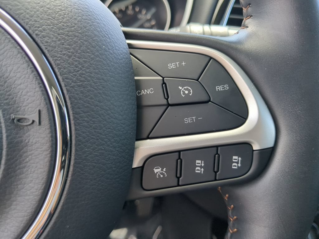Used 2021 Jeep Compass Limited AWD/4WD image 28