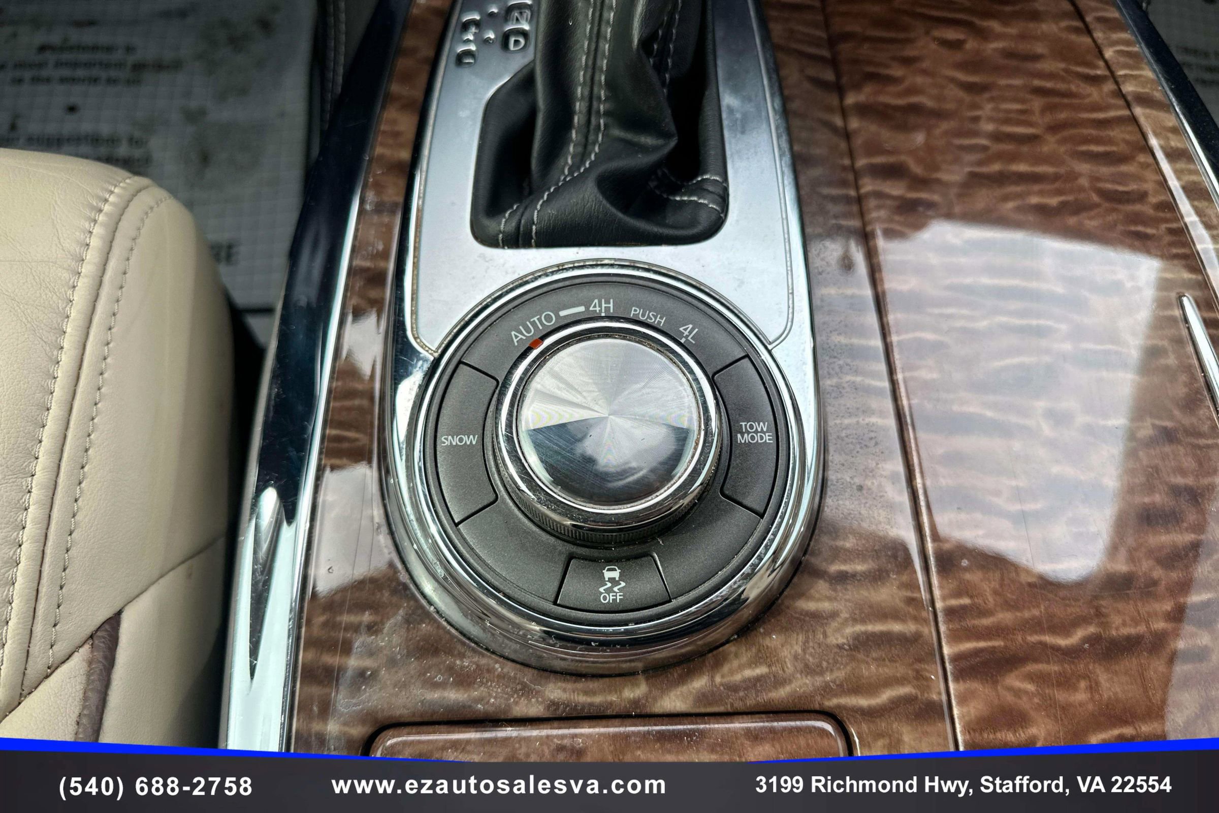 Used 2019 Nissan Armada Platinum w/ Captain's Chairs Package image 31