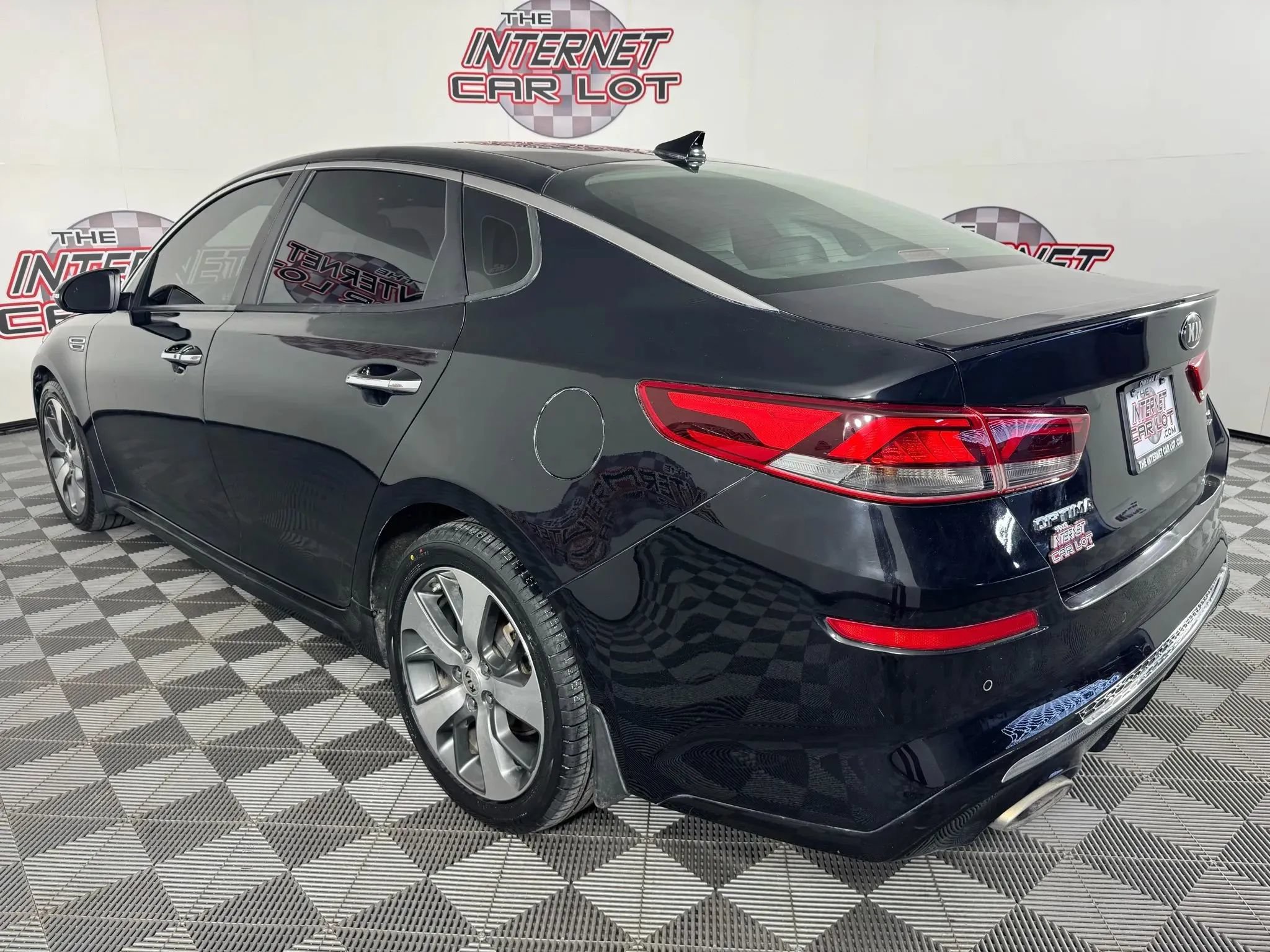 Used 2019 Kia Optima S FWD image 26