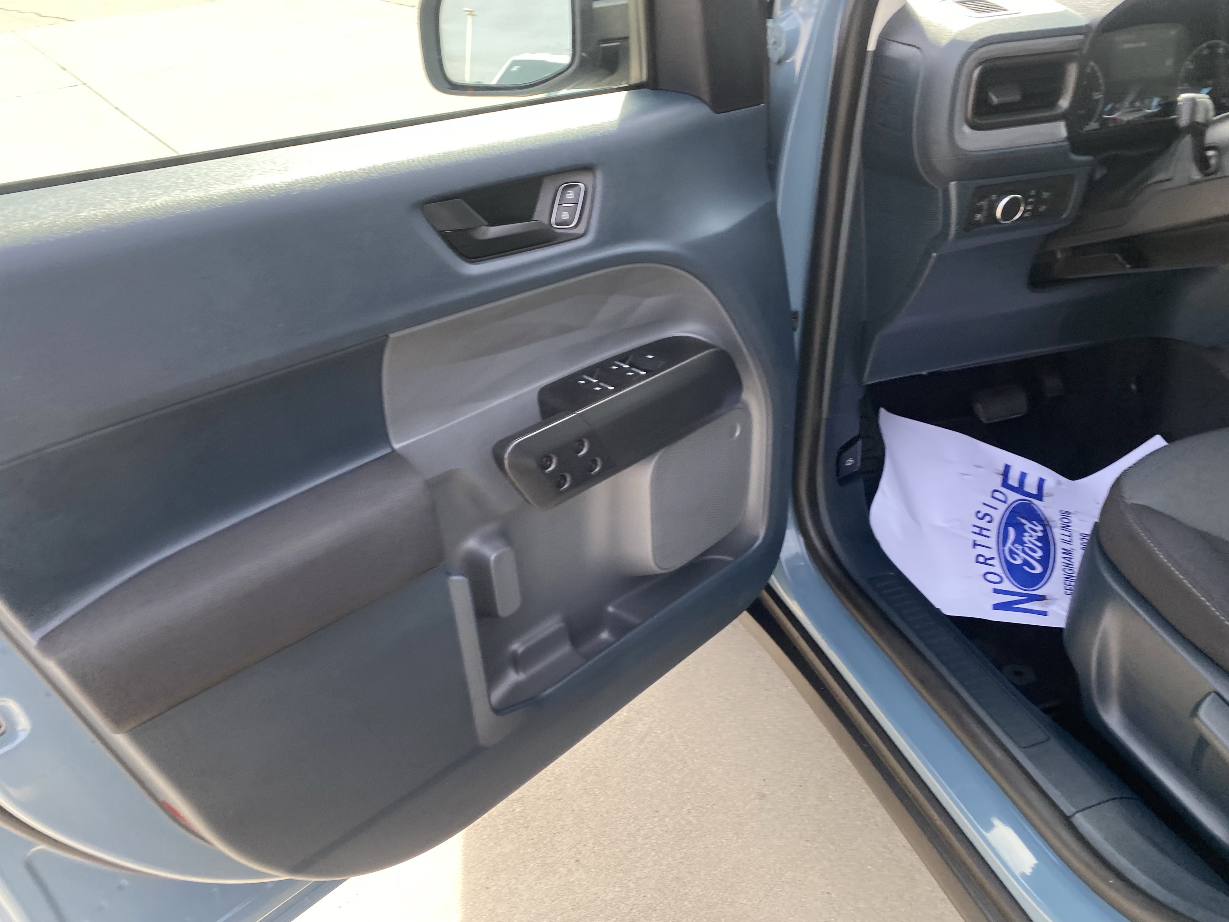Used 2022 Ford Maverick XL FWD image 16