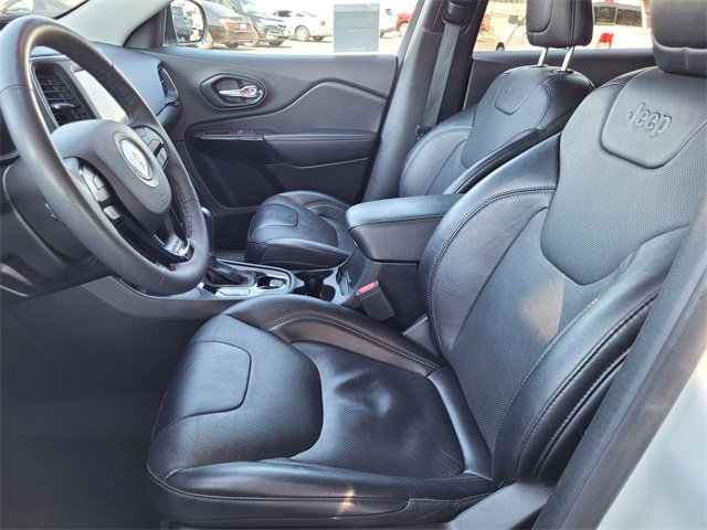 Certified 2023 Jeep Cherokee Altitude Lux image 16