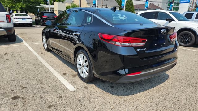 Used 2018 Kia Optima S w/ Panoramic Sunroof Package FWD image 14