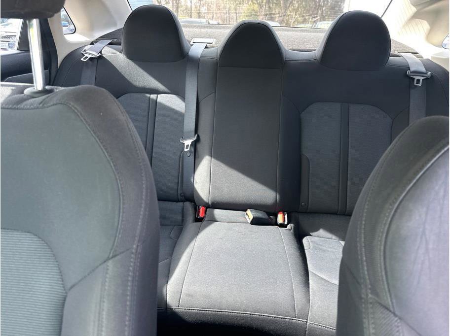 Used 2021 Kia K5 LX image 21