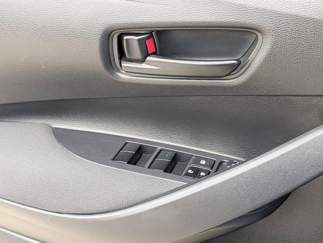 Used 2023 Toyota Corolla LE image 23