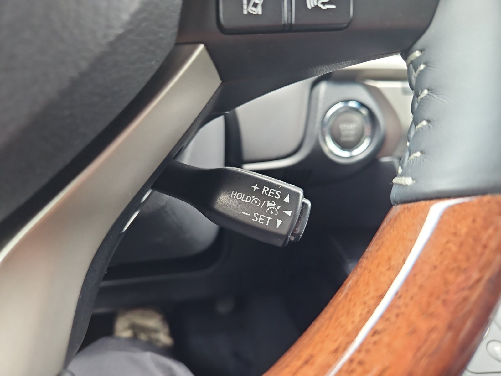 Used 2017 Lexus ES 350 w/ Premium Package FWD image 26