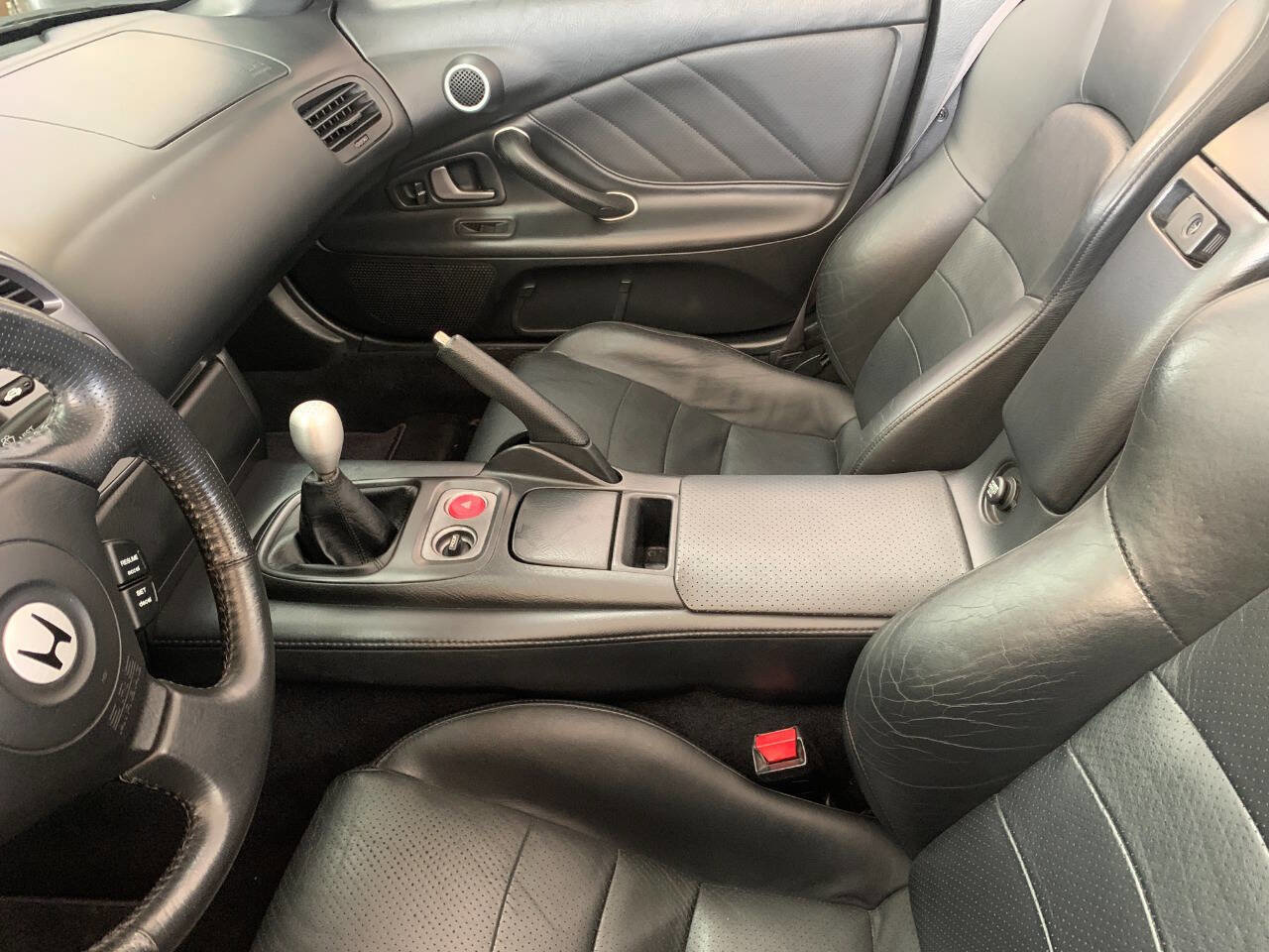 Used 2002 Honda S2000 image 11