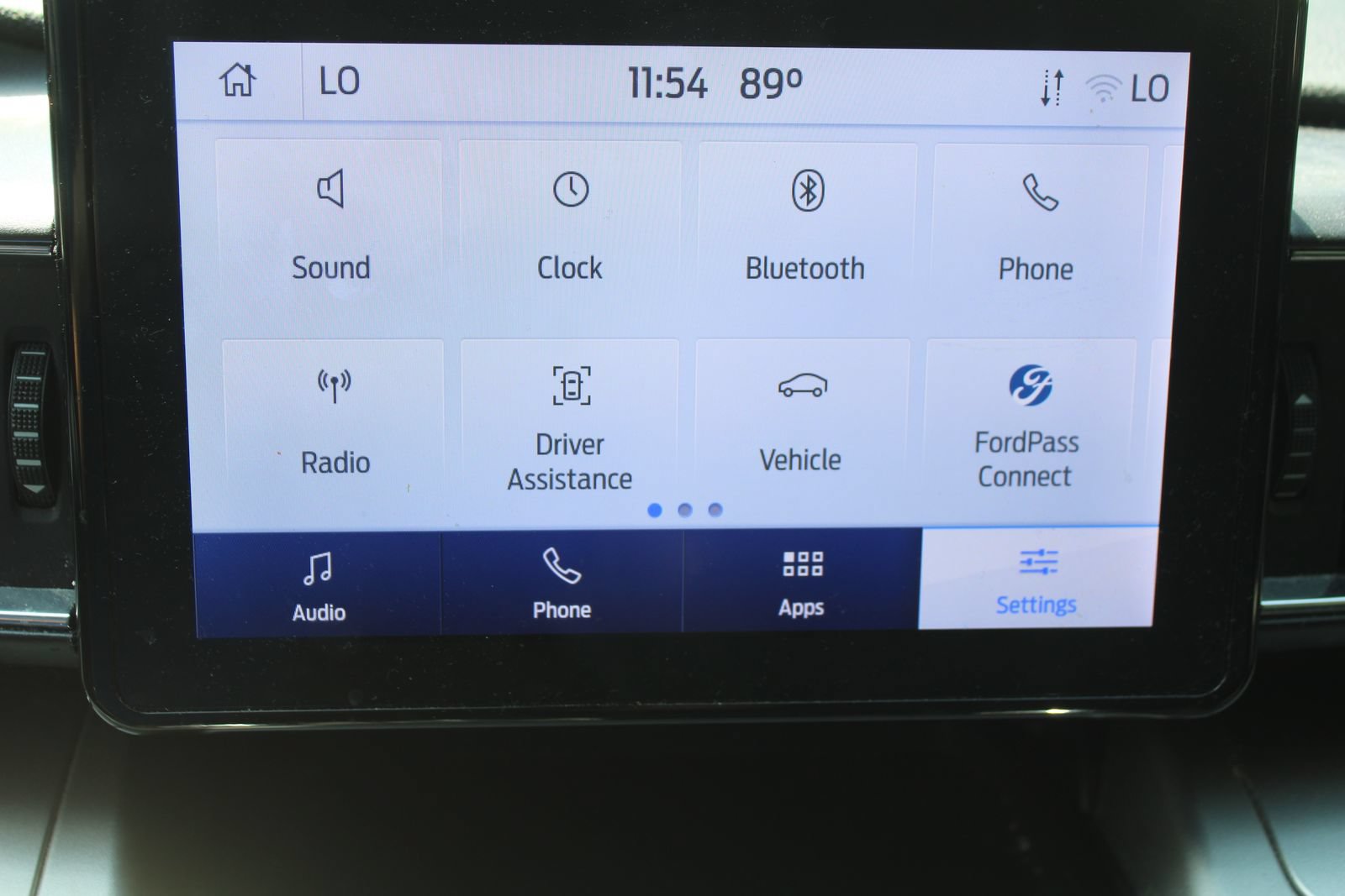 Used 2022 Ford Explorer XLT w/ Equipment Group 202A AWD/4WD image 48