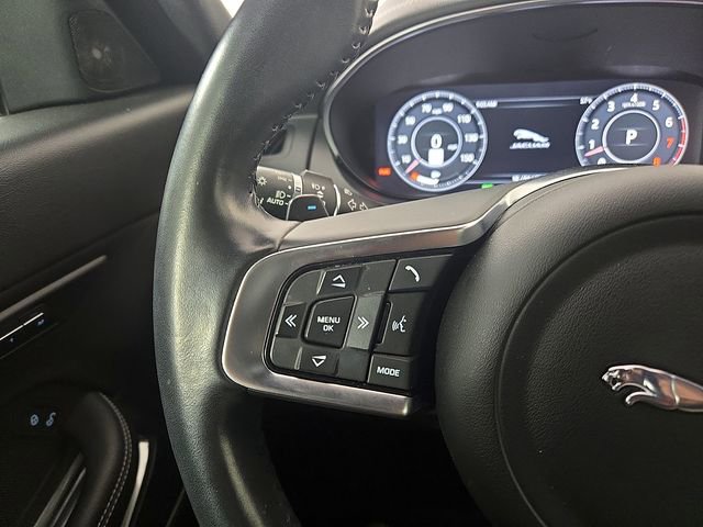 Used 2020 Jaguar E-PACE R-Dynamic SE image 23