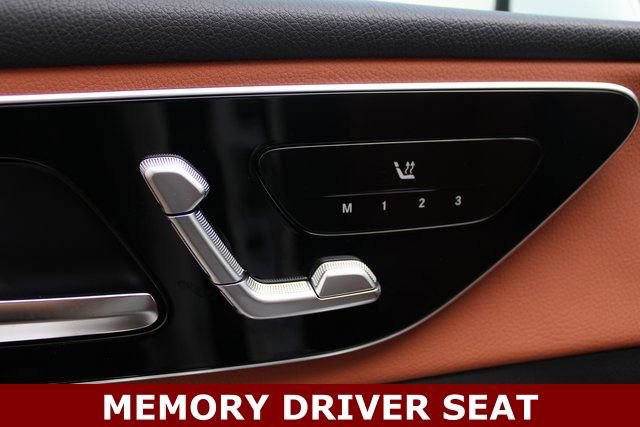 New 2025 Mercedes-Benz GLC 350e 4MATIC image 14