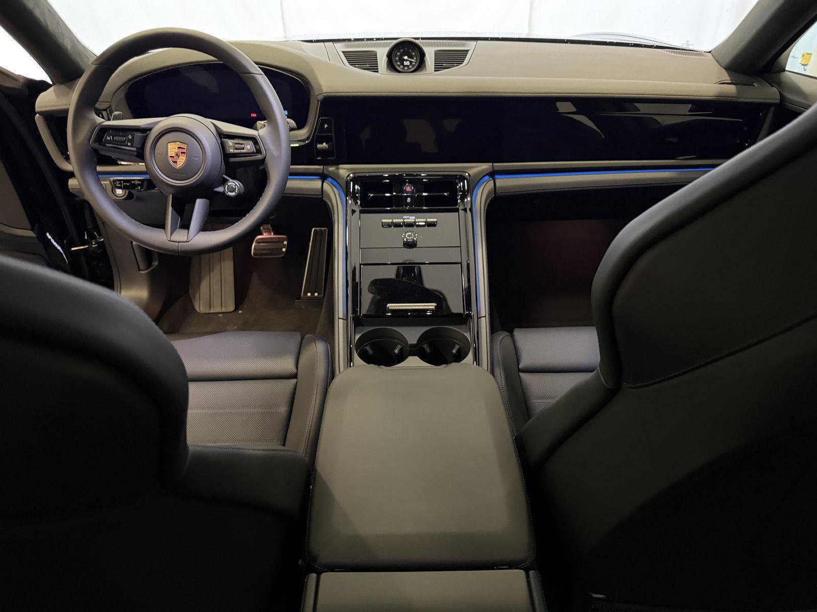 New 2026 Porsche Panamera GTS image 17