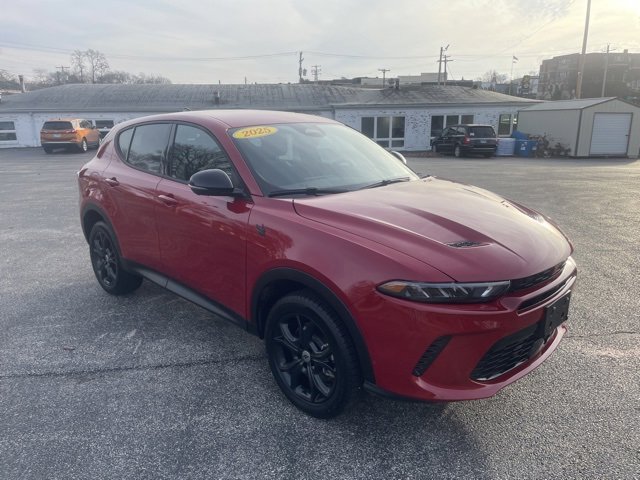 Used 2025 Dodge Hornet GT w/ Tech Pack image 3