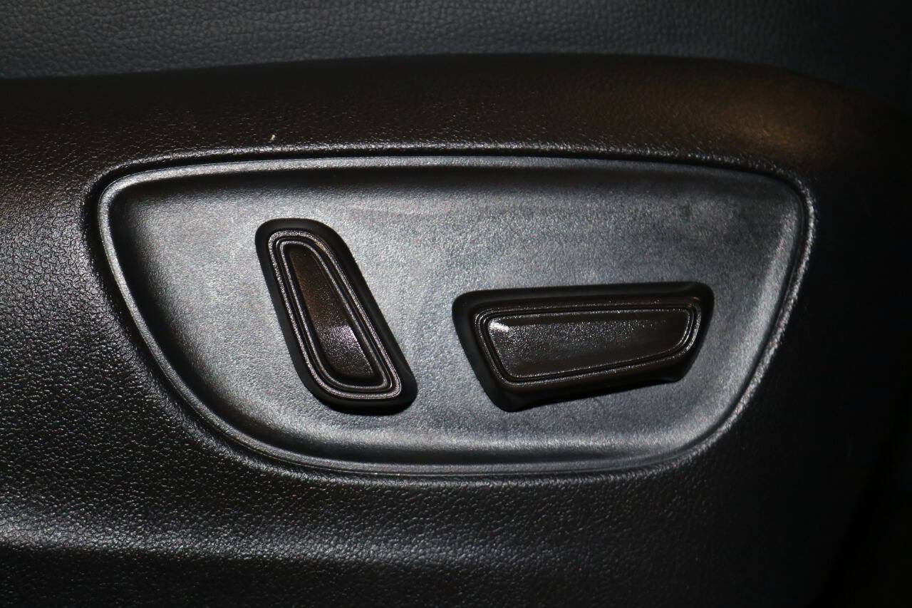 Used 2024 Toyota Grand Highlander AWD image 78