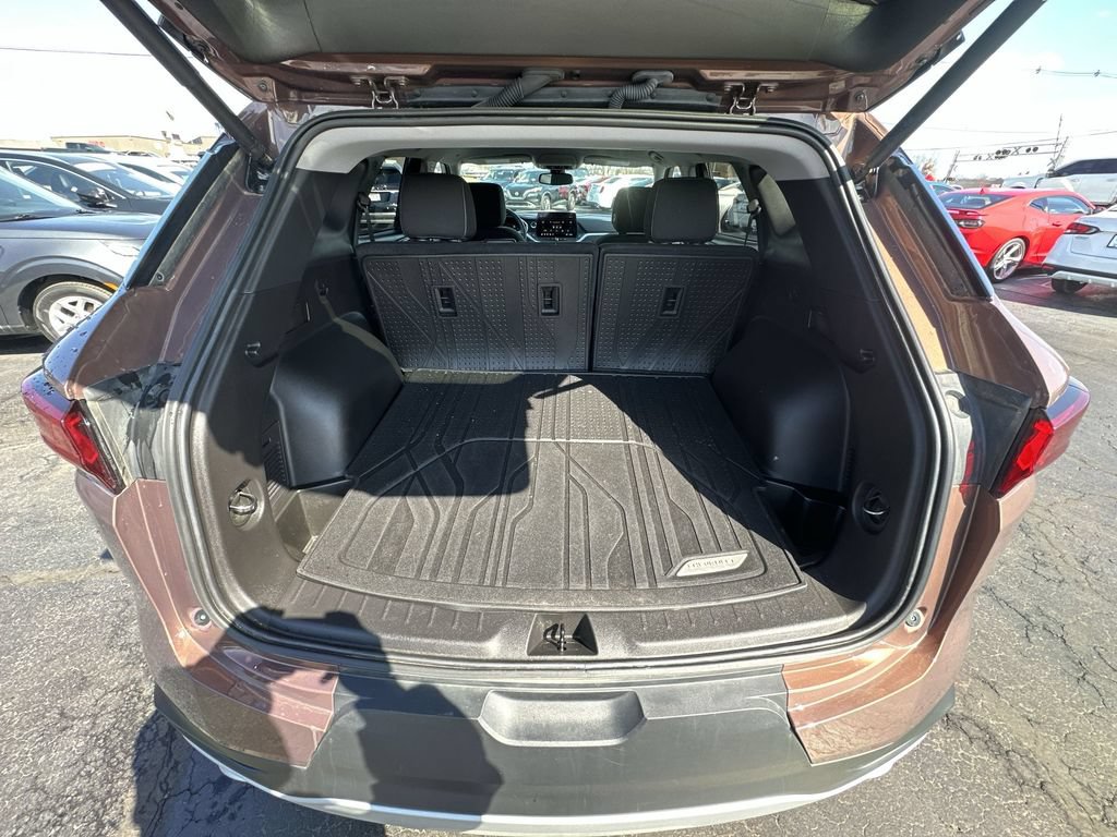 Used 2023 Chevrolet Blazer LT w/ Convenience Package AWD/4WD image 22