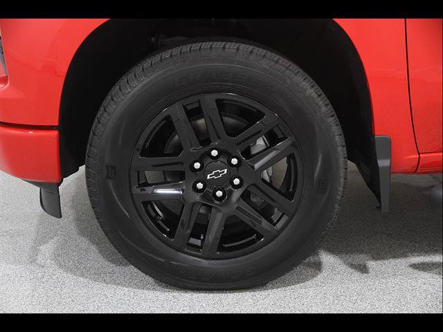 Used 2024 Chevrolet Silverado 1500 Custom AWD/4WD image 21
