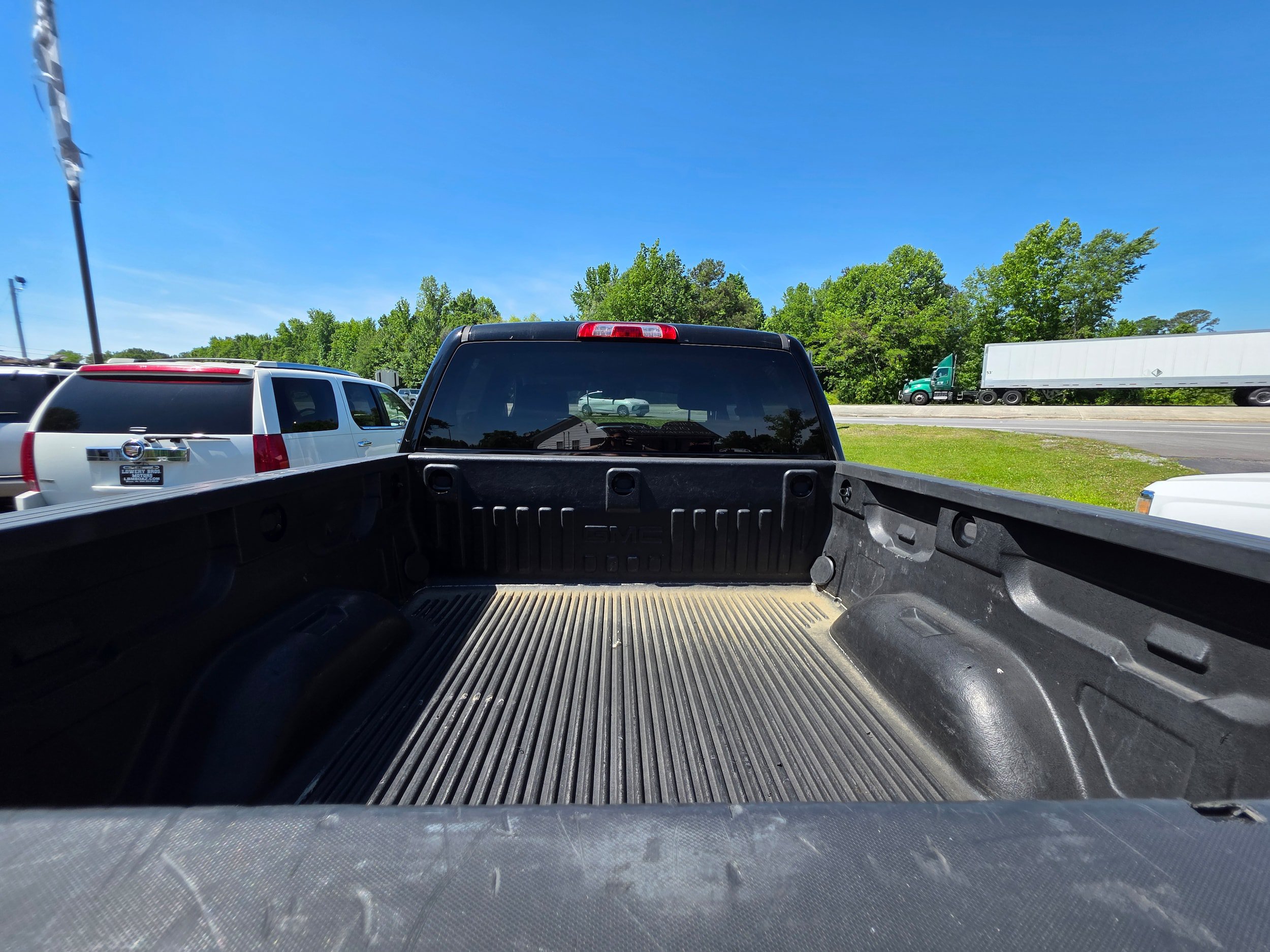 Used 2016 GMC Sierra 1500 SLT w/ SLT Premium Package AWD/4WD image 7