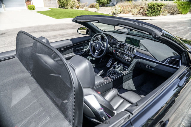 Used 2020 BMW M4 Convertible w/ Competition Package RWD image 35