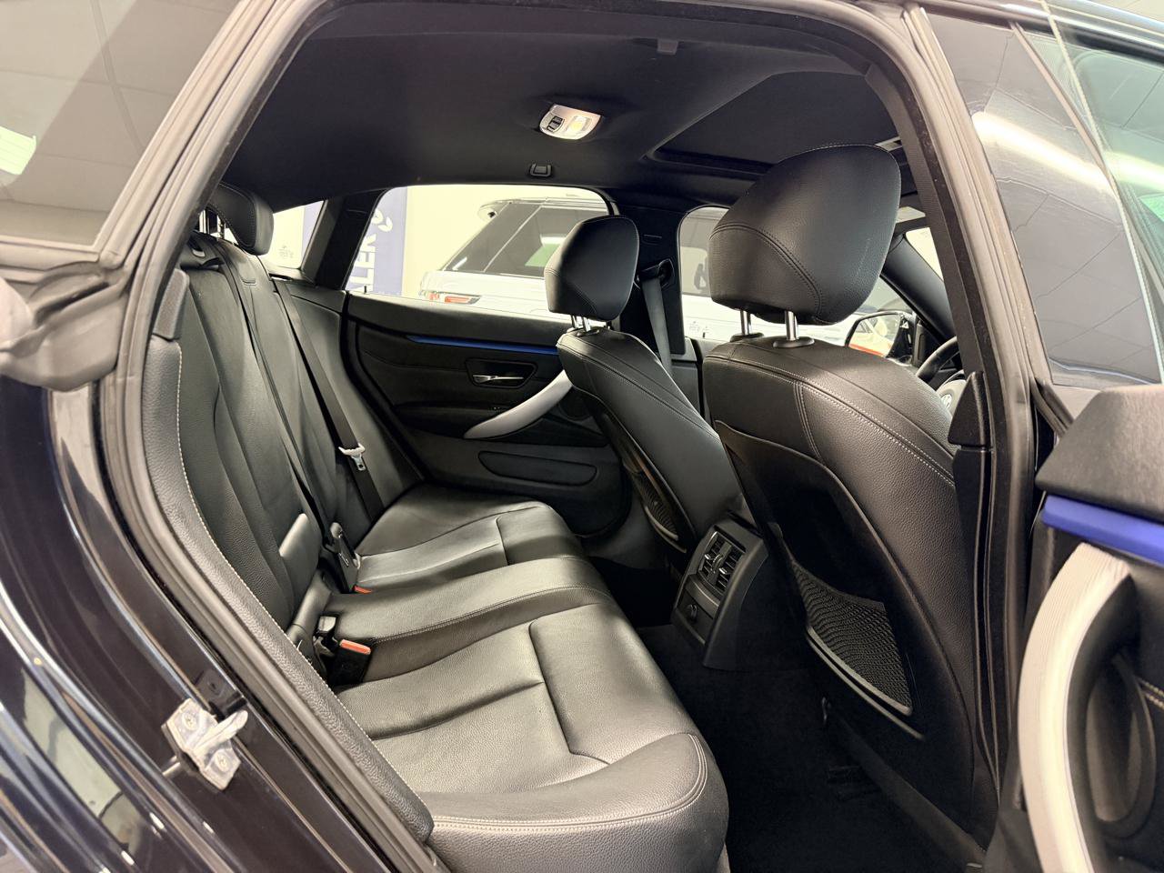 Used 2019 BMW 430i Gran Coupe w/ M Sport Package RWD image 31