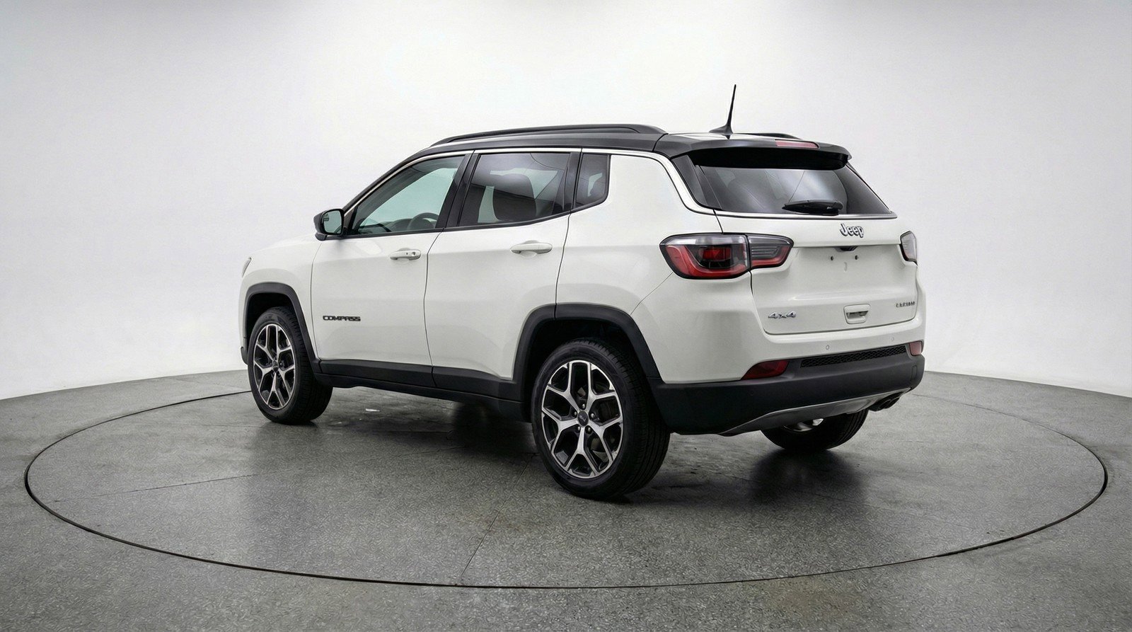 Used 2025 Jeep Compass Limited image 6