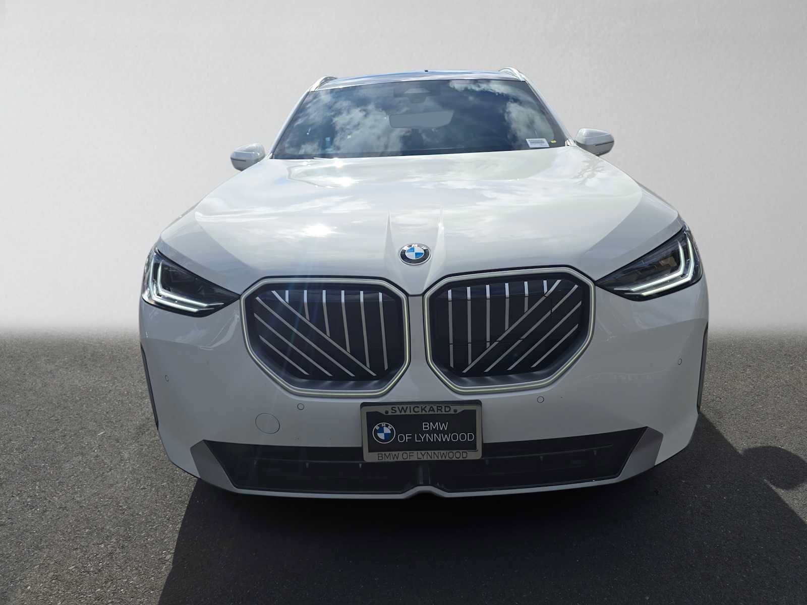 Used 2026 BMW X3 xDrive30i w/ Convenience Package AWD/4WD image 8
