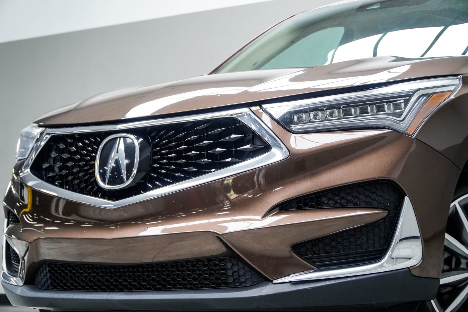 Used 2019 Acura RDX w/ Technology Package image 2