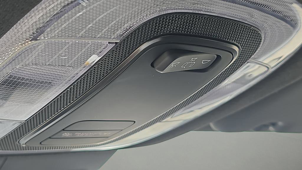 Certified 2025 Hyundai Elantra Sport FWD image 28