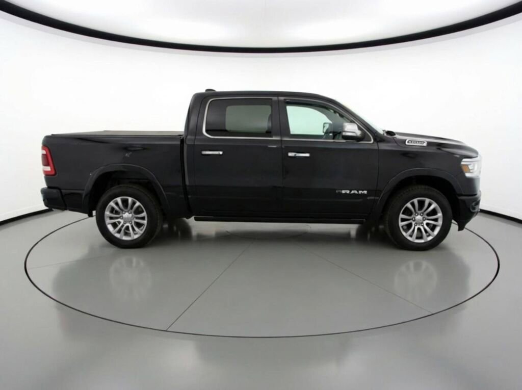 Used 2022 RAM 1500 Limited image 3