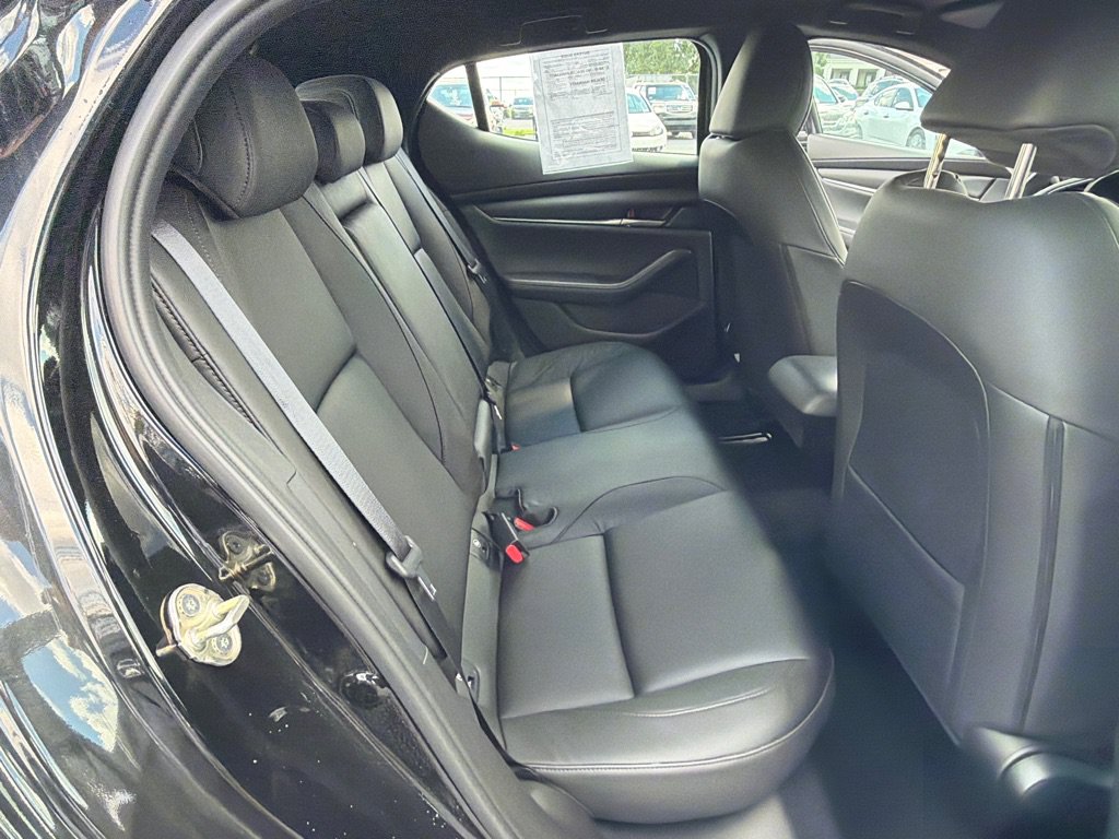 Used 2023 MAZDA MAZDA3 s FWD image 30