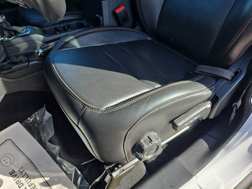 Used 2023 Jeep Wrangler Rubicon 392 image 34