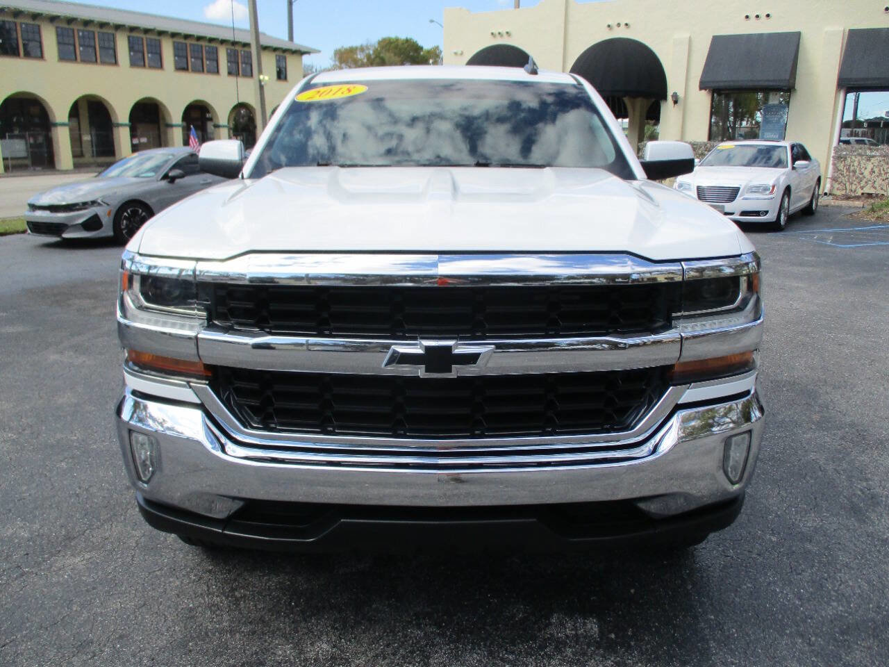 Used 2018 Chevrolet Silverado 1500 LT w/ All Star Edition RWD image 6