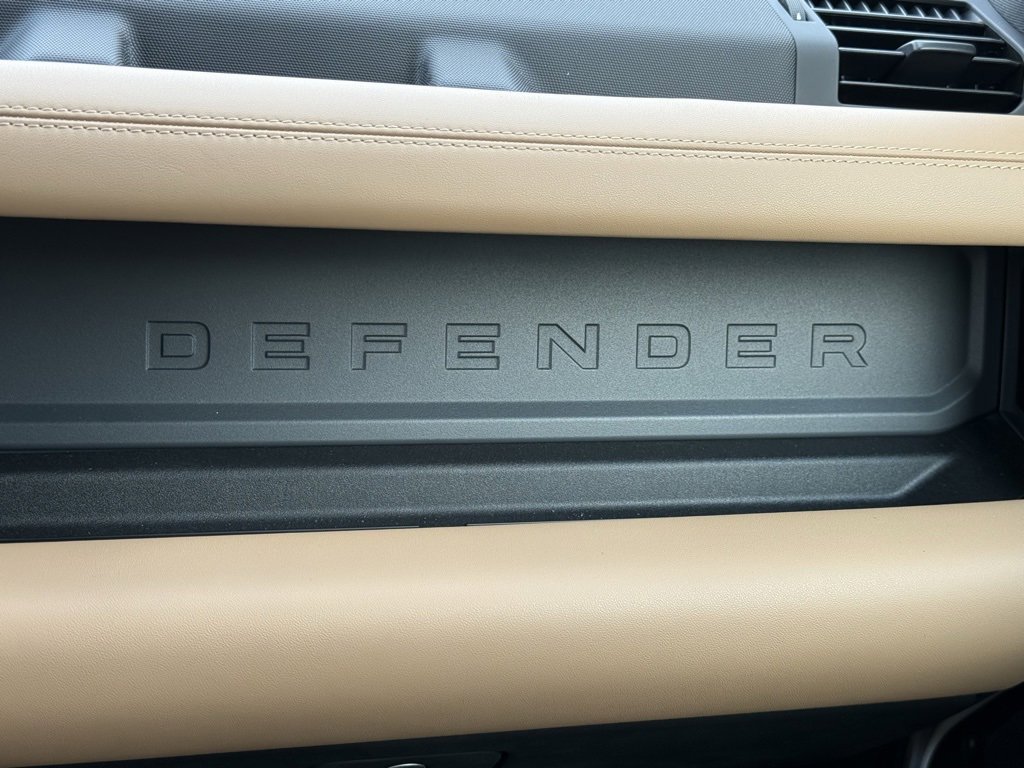 New 2026 Land Rover Defender 110 S image 20