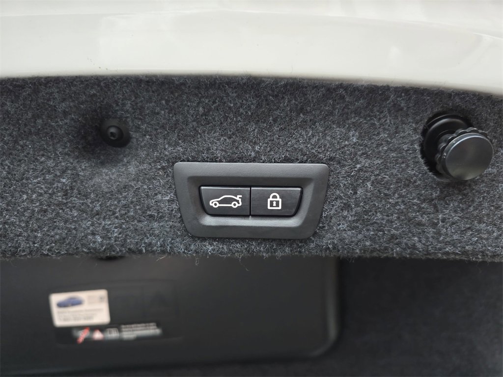 Used 2016 BMW 535i Sedan image 16