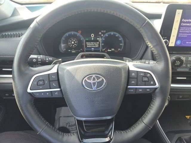 Used 2024 Toyota Grand Highlander Platinum image 23