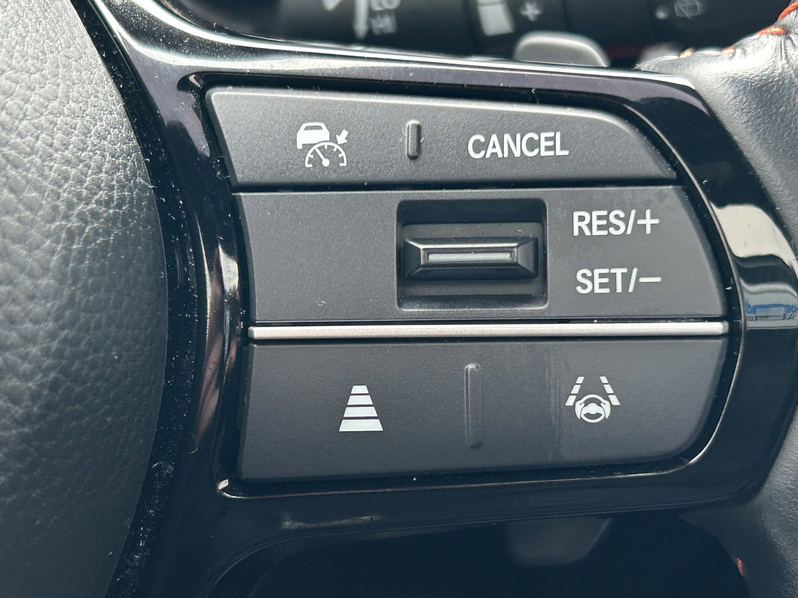 Used 2025 Honda CR-V Sport Touring image 24