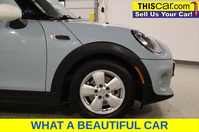 Used 2018 MINI Cooper 2-Door Hardtop FWD image 11