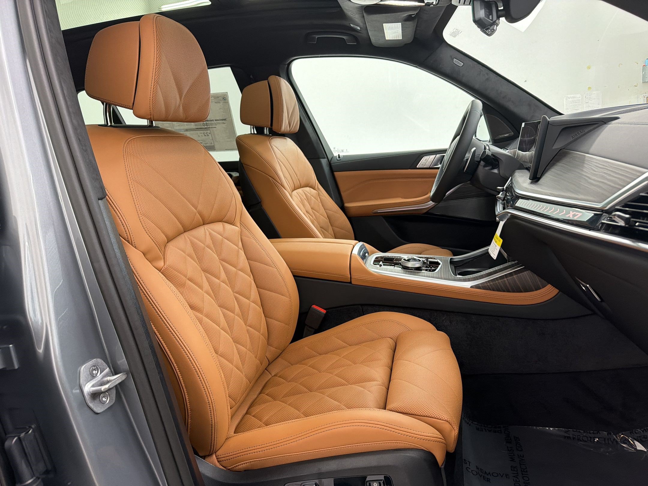 New 2027 BMW X7 xDrive40i w/ Executive Package AWD/4WD image 24