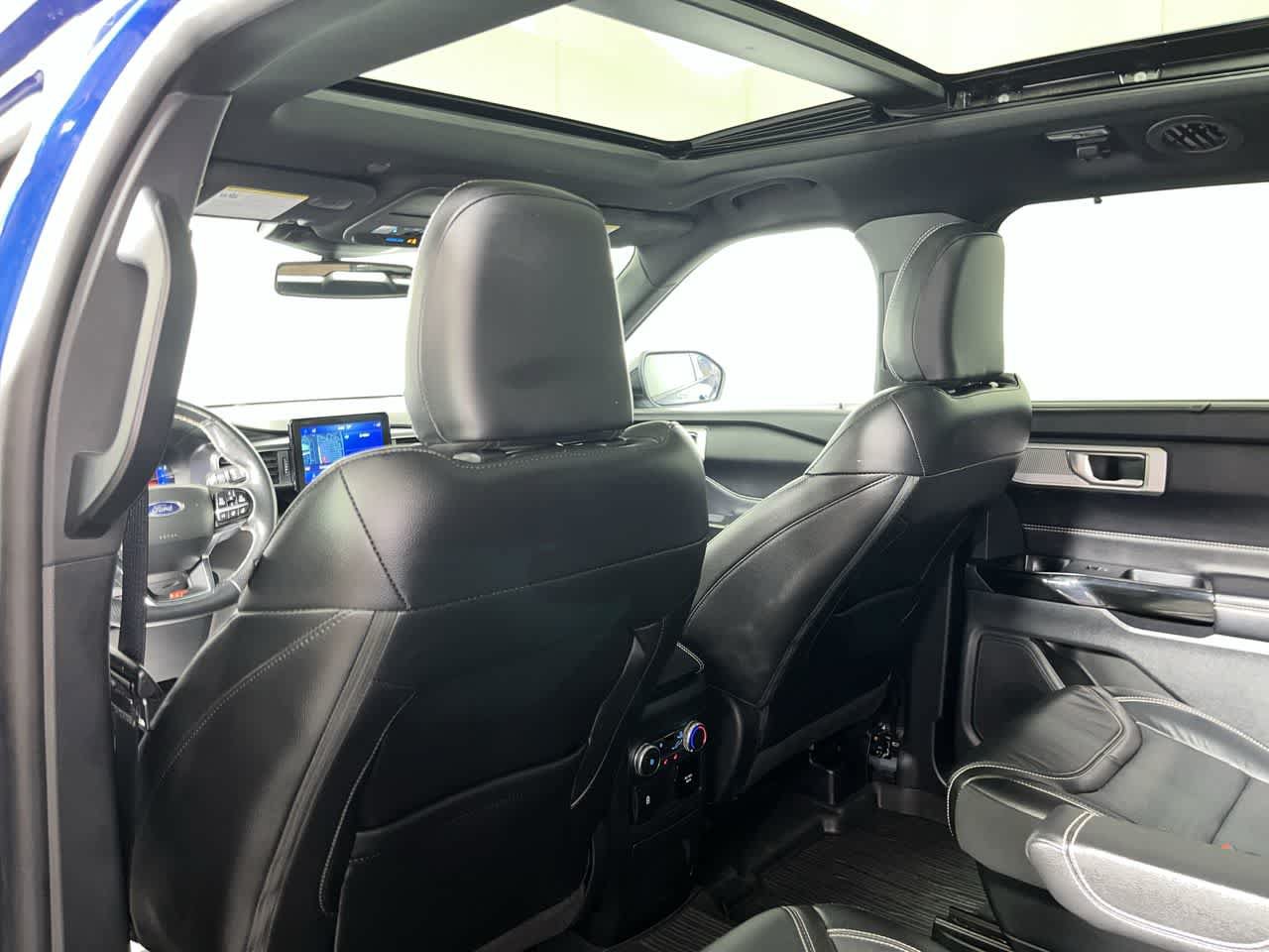 Used 2022 Ford Explorer ST w/ Equipment Group 401A AWD/4WD image 26