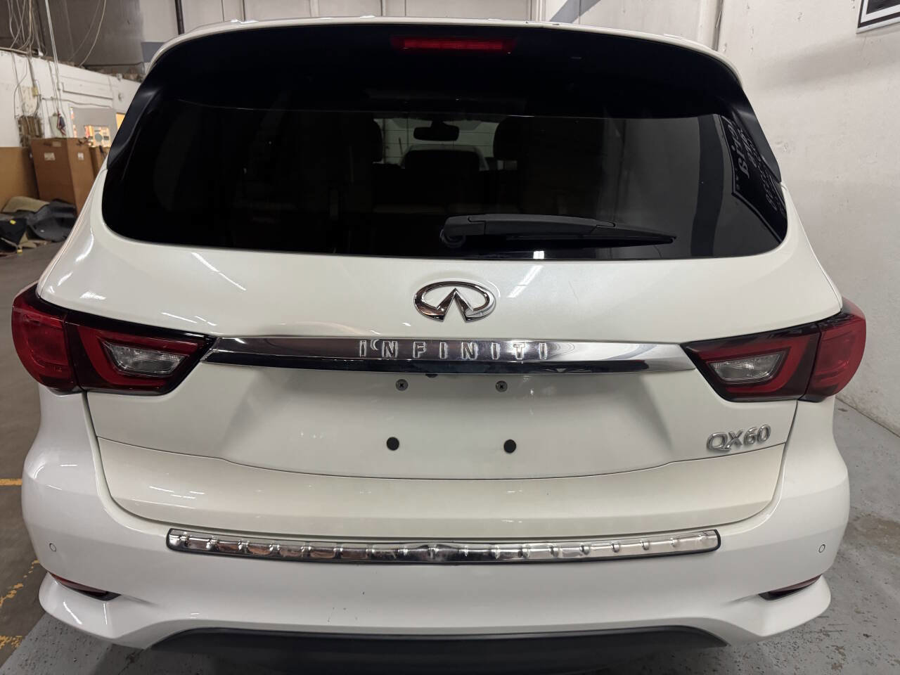 Used 2019 INFINITI QX60 Luxe w/ Essential Package image 9