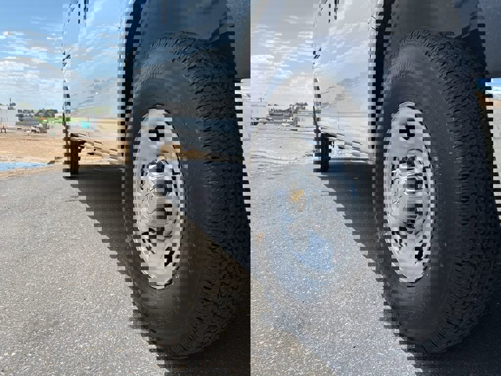 New 2025 Chevrolet Express 2500 w/ Driver Convenience Package RWD image 4