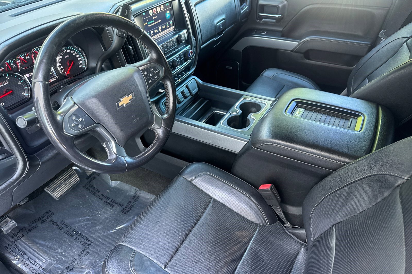 Used 2016 Chevrolet Silverado 2500 LTZ w/ Duramax Plus Package AWD/4WD image 4