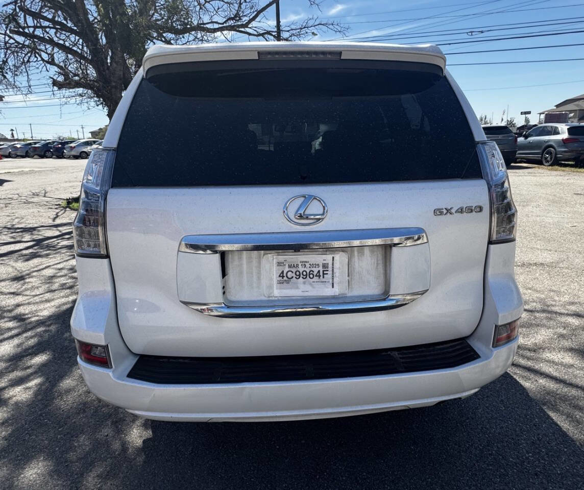 Used 2014 Lexus GX 460 image 7