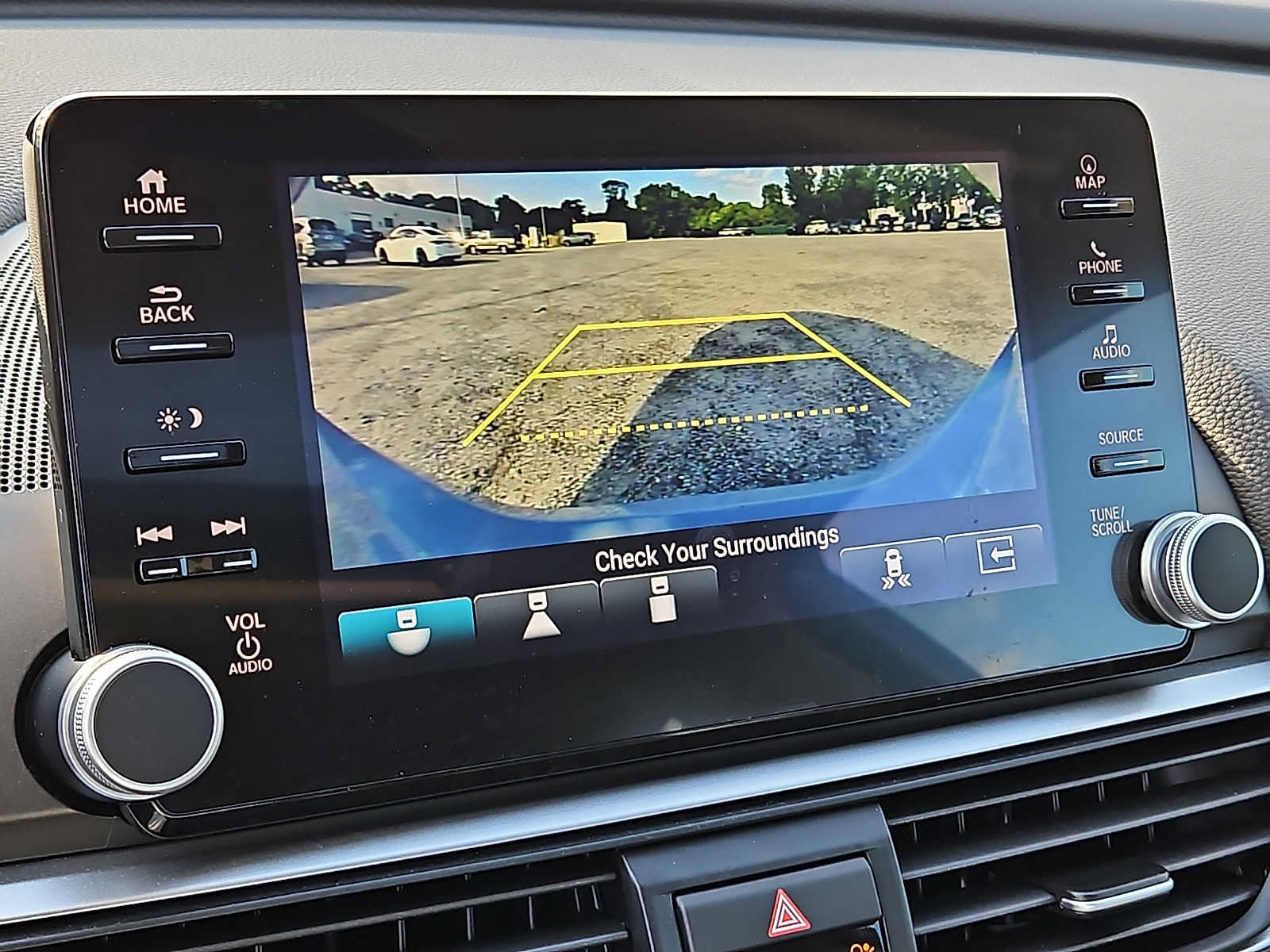 Used 2021 Honda Accord Touring image 19