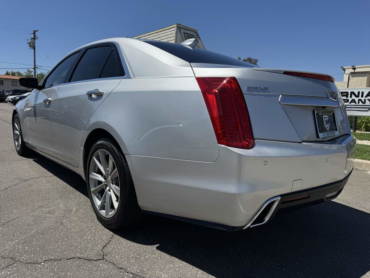 Used 2019 Cadillac CTS Luxury RWD image 4