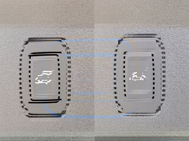 New 2025 Cadillac Escalade IQ Luxury 1 w/ Smart Trailering package image 13