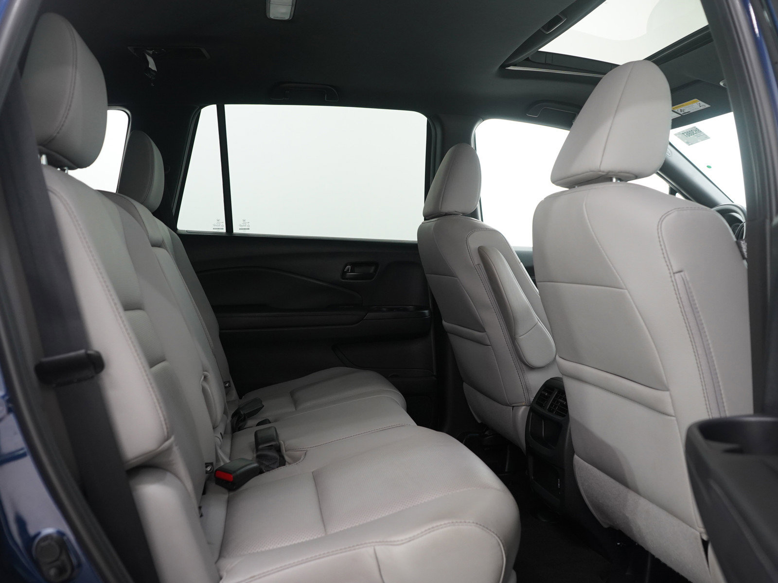 Used 2022 Honda Passport EX-L image 12