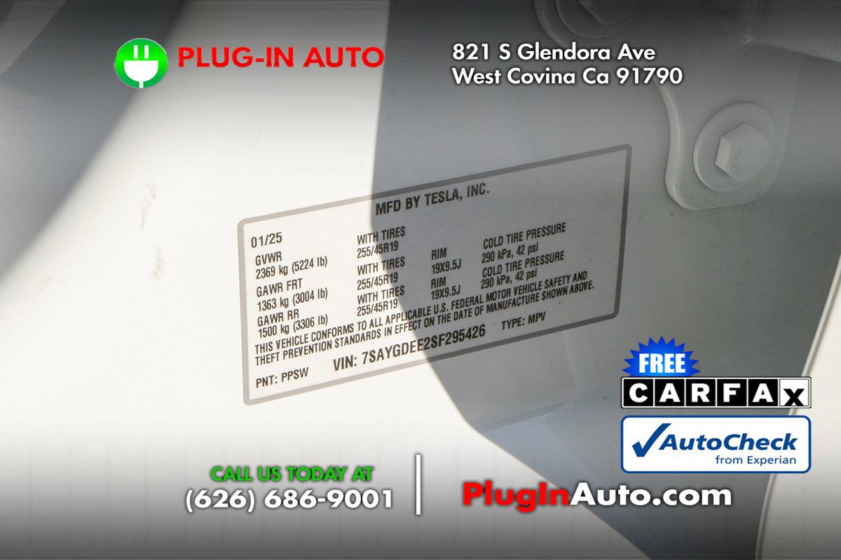 Used 2025 Tesla Model Y Long Range image 11