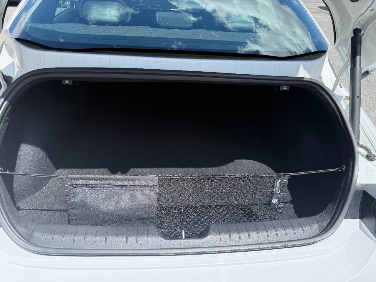 Used 2023 Hyundai Ioniq 6 SE AWD/4WD image 17