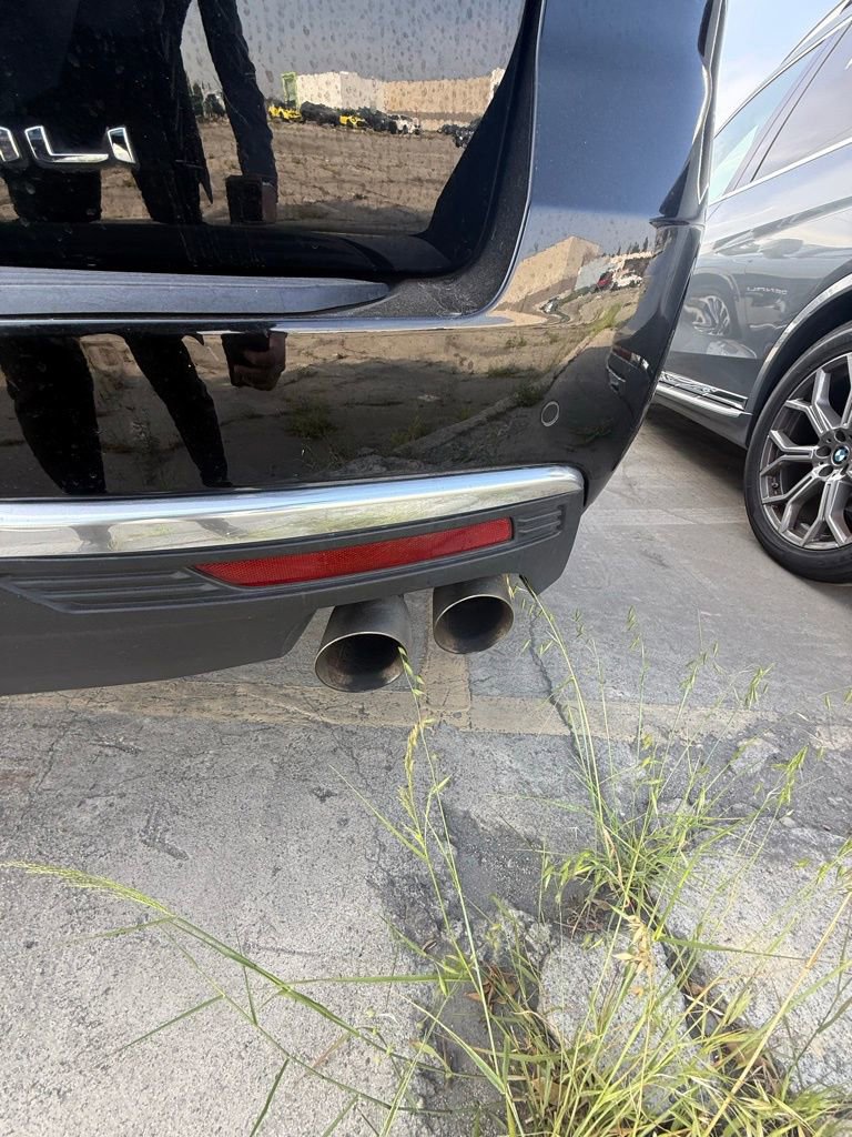 Used 2023 GMC Yukon Denali image 17