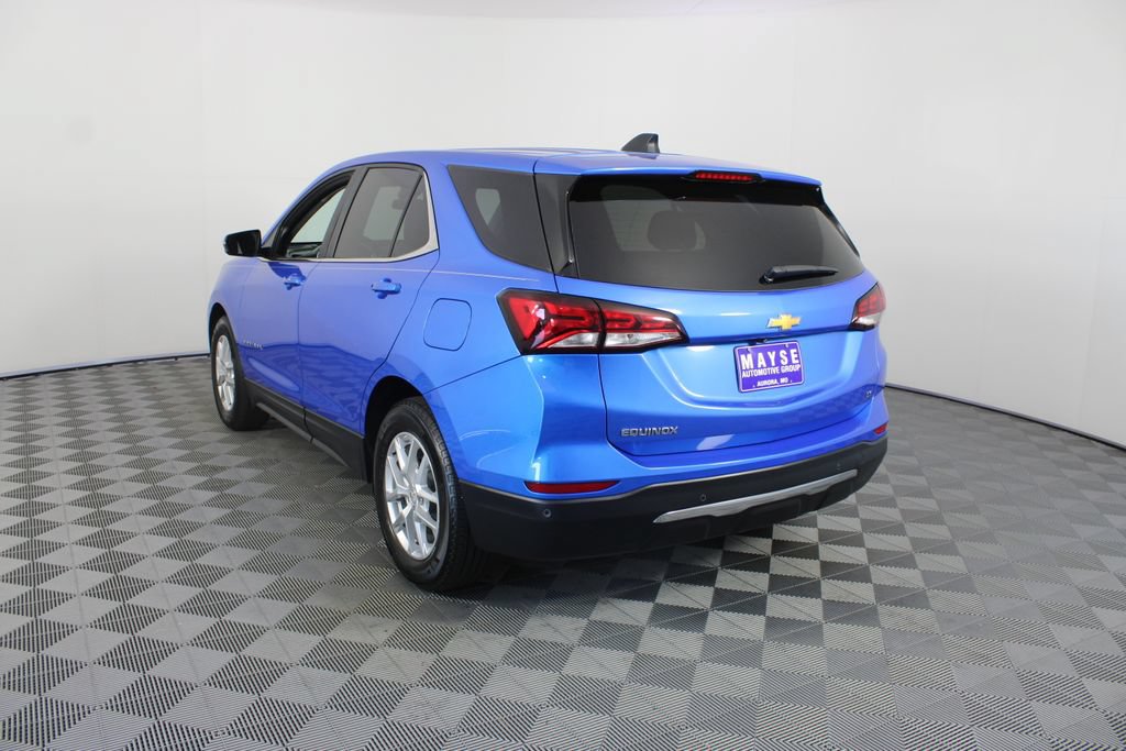 Used 2024 Chevrolet Equinox LT FWD image 23