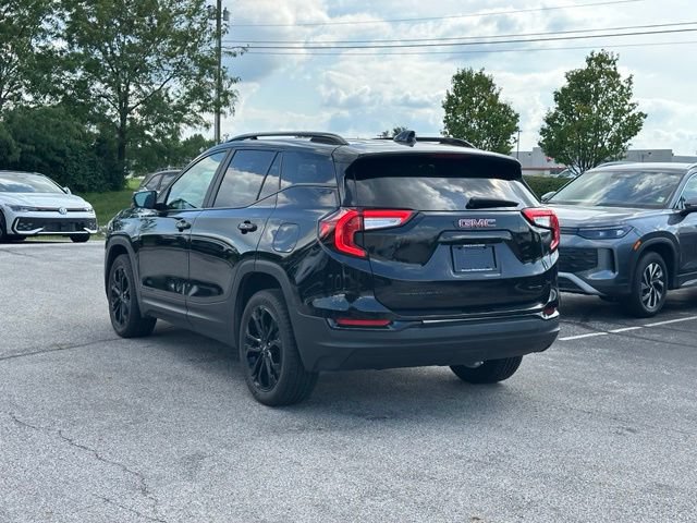 Used 2022 GMC Terrain SLE w/ Driver Convenience Package AWD/4WD image 6